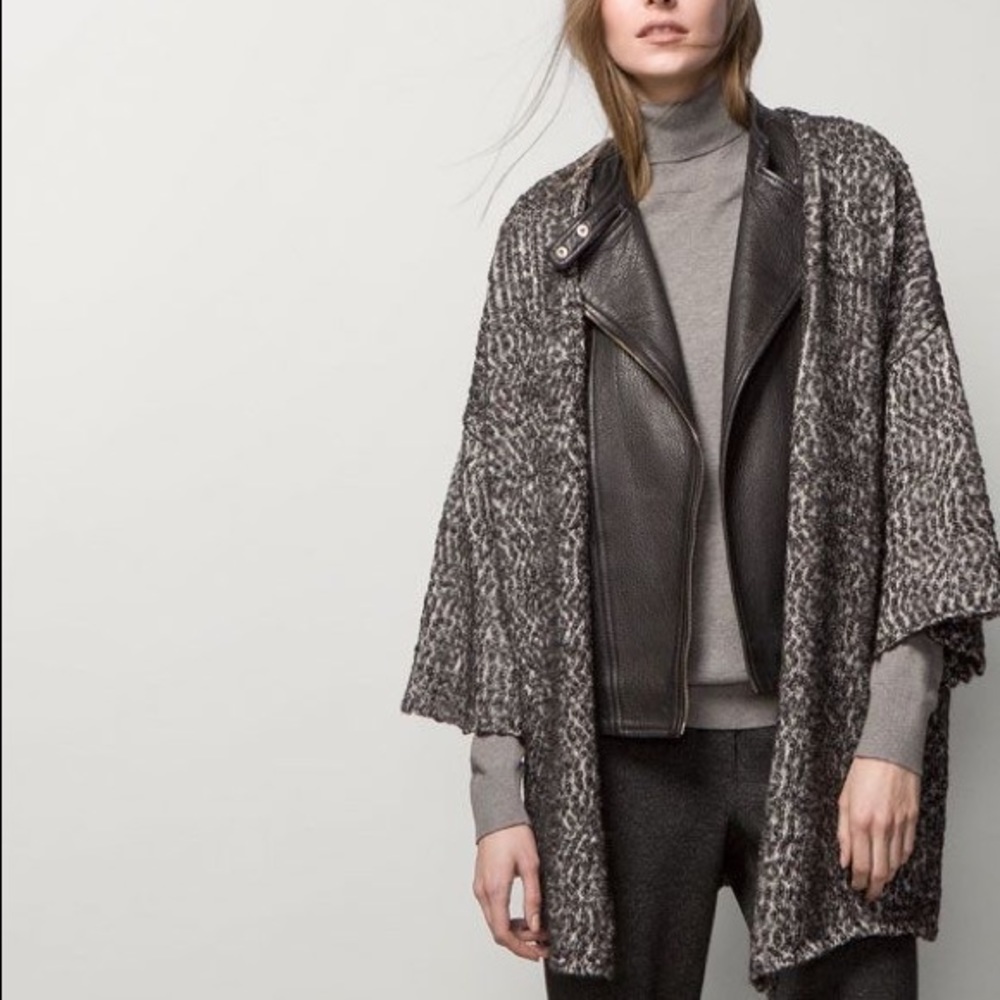 Massimo Dutti Gray and Black Women's Sweater